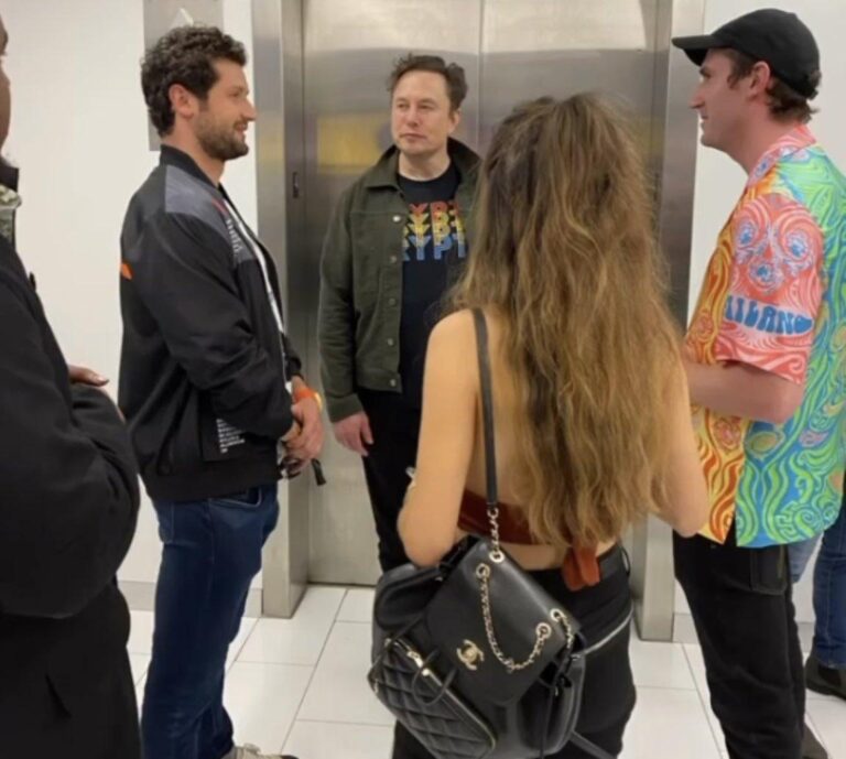 MoonPay et Elon Musk se sont rencontrés cette semaine et maintenant ils font des progrès