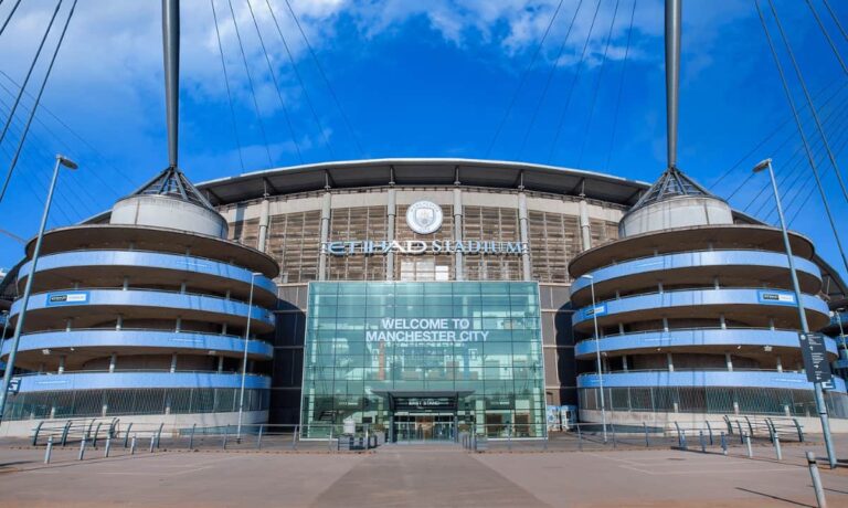Manchester City construira une réplique de son stade dans le métaverse