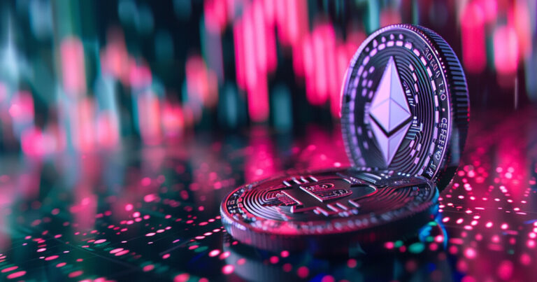 Le Bitcoin et l’Ethereum plongent après la chute des valeurs technologiques américaines, provoquant des pertes de 300 millions de dollars