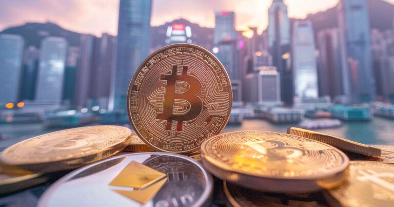 Les flux nets des ETF Ethereum deviennent négatifs depuis leur lancement alors que Bitcoin regagne des entrées